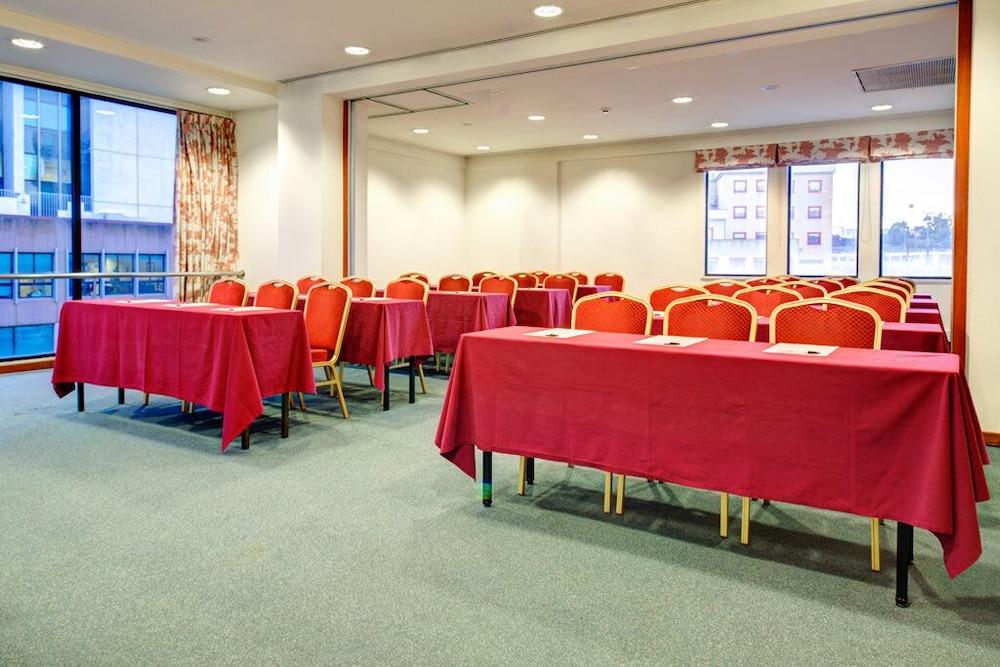 Vip Executive Zurique Hotel Lisbona Esterno foto